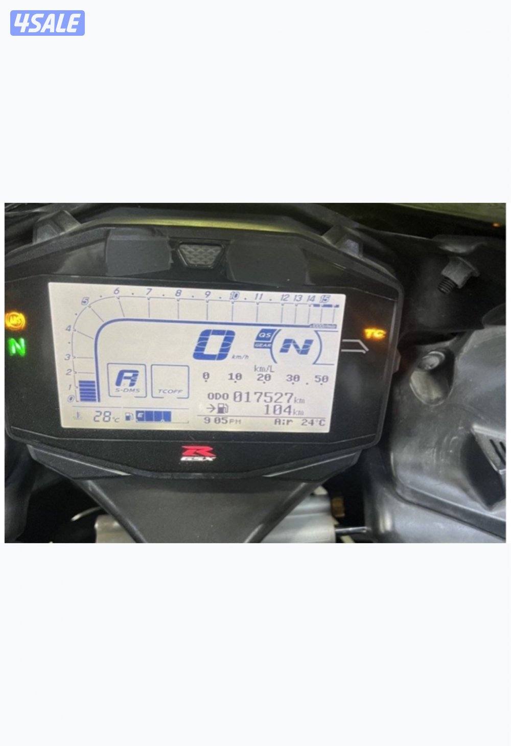 سراد ١٠٠٠ مديل ٢٠١٨ فل هوائيات و خشته و الذيل كله كاربن فايبر اصلي4