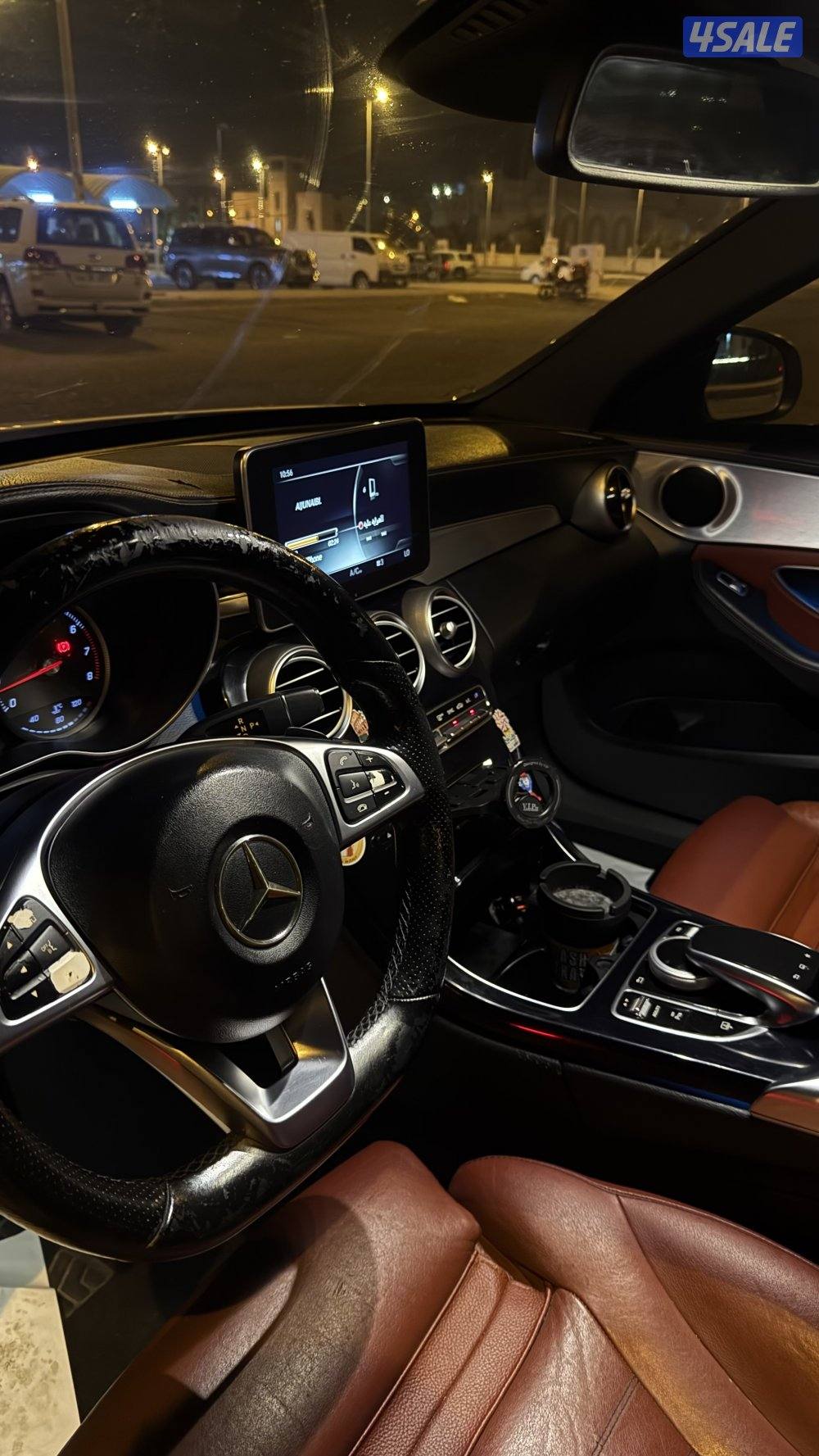 للبيع مرسيدس c250 عليها بدي كت amg بالكامل ماشيه 250 الف3