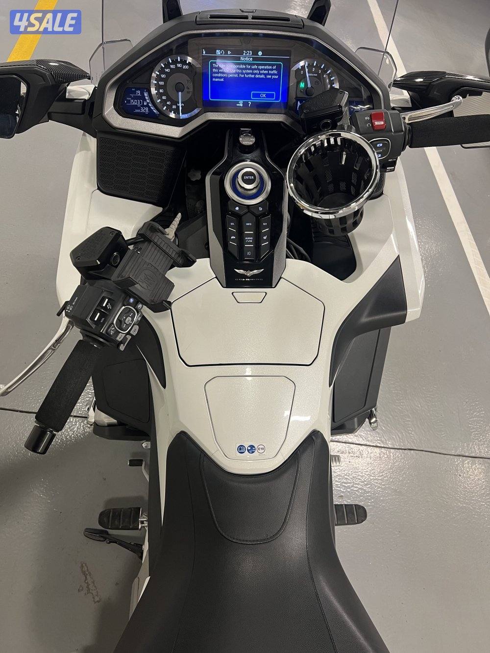 جولد وينغ 20182