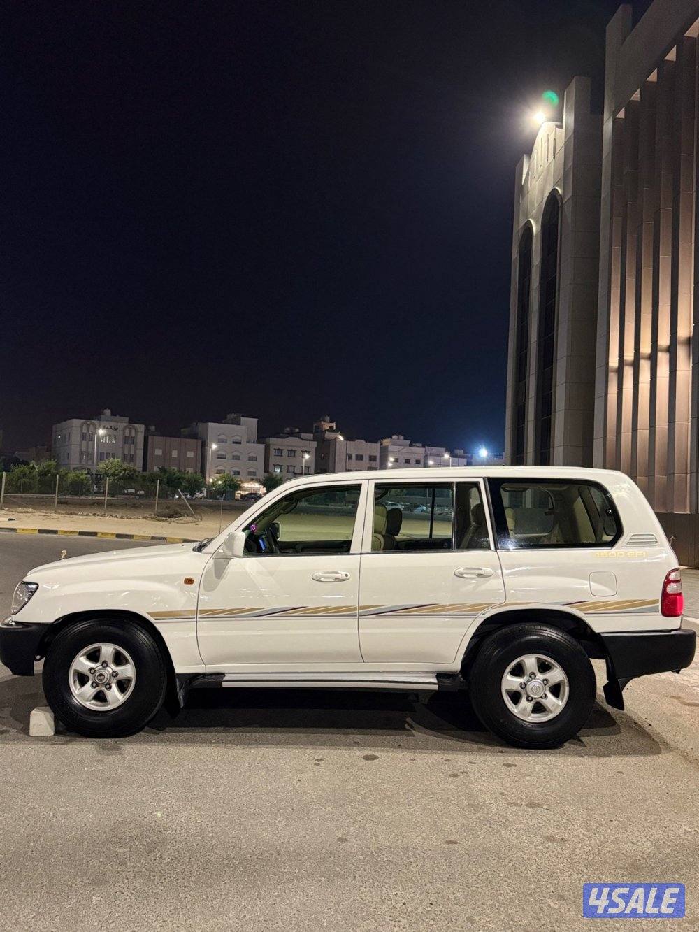 للبيع لاند1