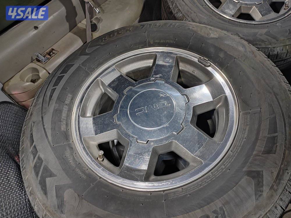 للبيع طقمين رنقات مع توايرهم كابرس 96 اس اس ويوكن 20063