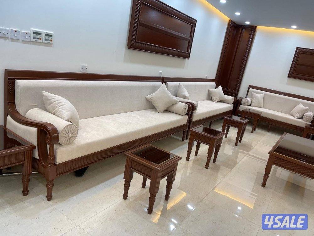 تفصال وتنجيد جميع كنب ودوانيات الرسميه وستاير5