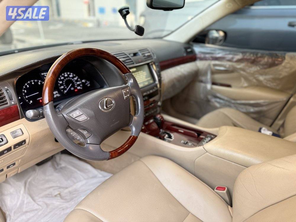 للبيع لكزس 460 لارج موديل 2007 شرط الفحص6
