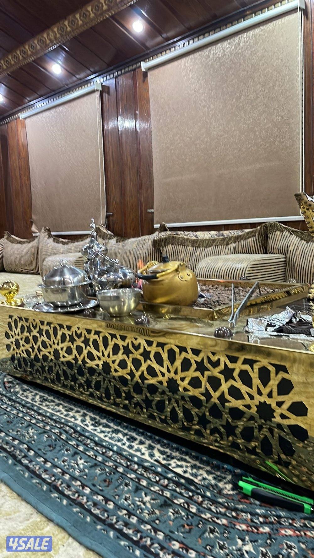 للبيع كرفان مع راس مع مكينه3