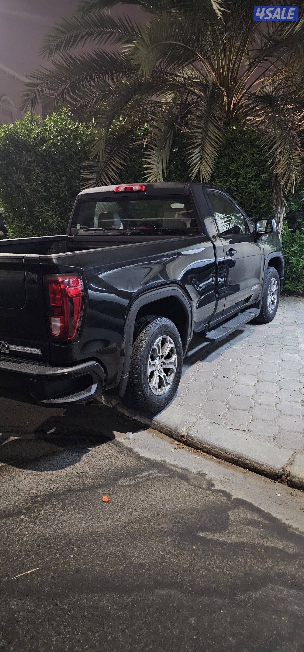 للبيع وانيت سيرا ٢٠٢١ قمه بالنظافه0