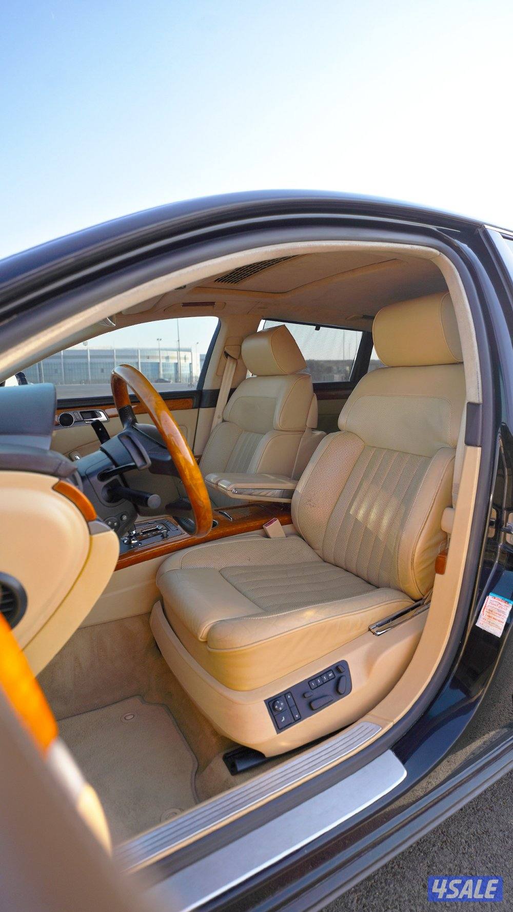 فولكسفاغن ڤيتون موديل ٢٠٠٦ حالة نظيفه وممتازه مواصفات خاصة9