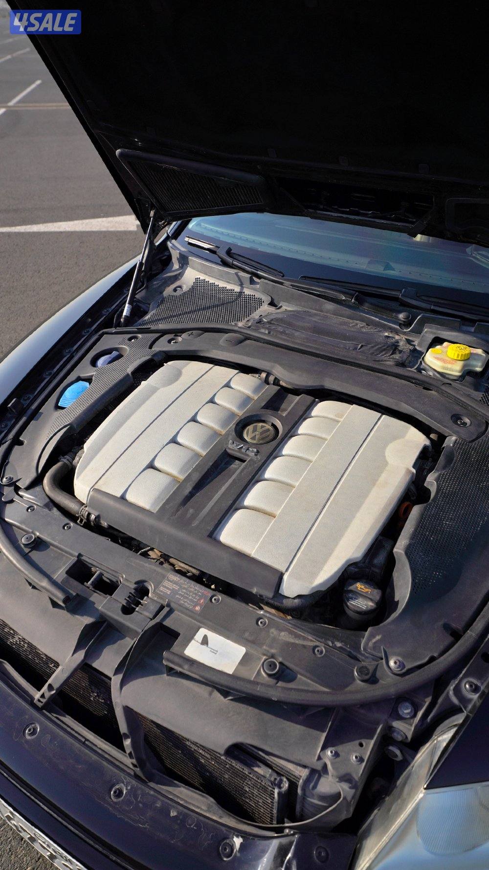 فولكسفاغن ڤيتون موديل ٢٠٠٦ حالة نظيفه وممتازه مواصفات خاصة10