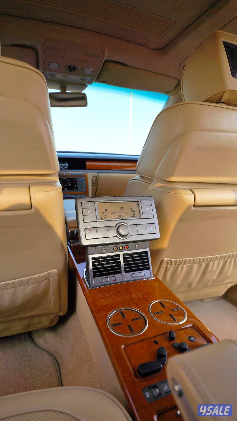 فولكسفاغن ڤيتون موديل ٢٠٠٦ حالة نظيفه وممتازه مواصفات خاصة13