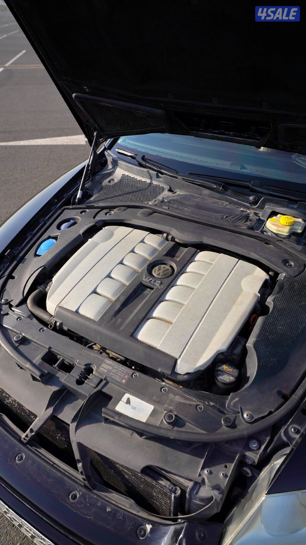 فولكسفاغن ڤيتون ٢٠٠٦ ماشي ١٠٤ الف ١٢ سلندر بحالة ممتازه8