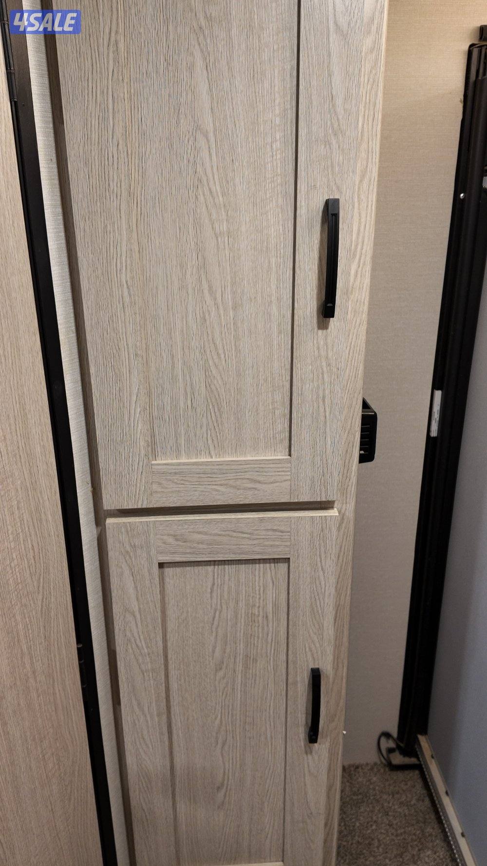 كرفان امريكي ماركة كوتش مان 2022 نوع ايبكس نانو12