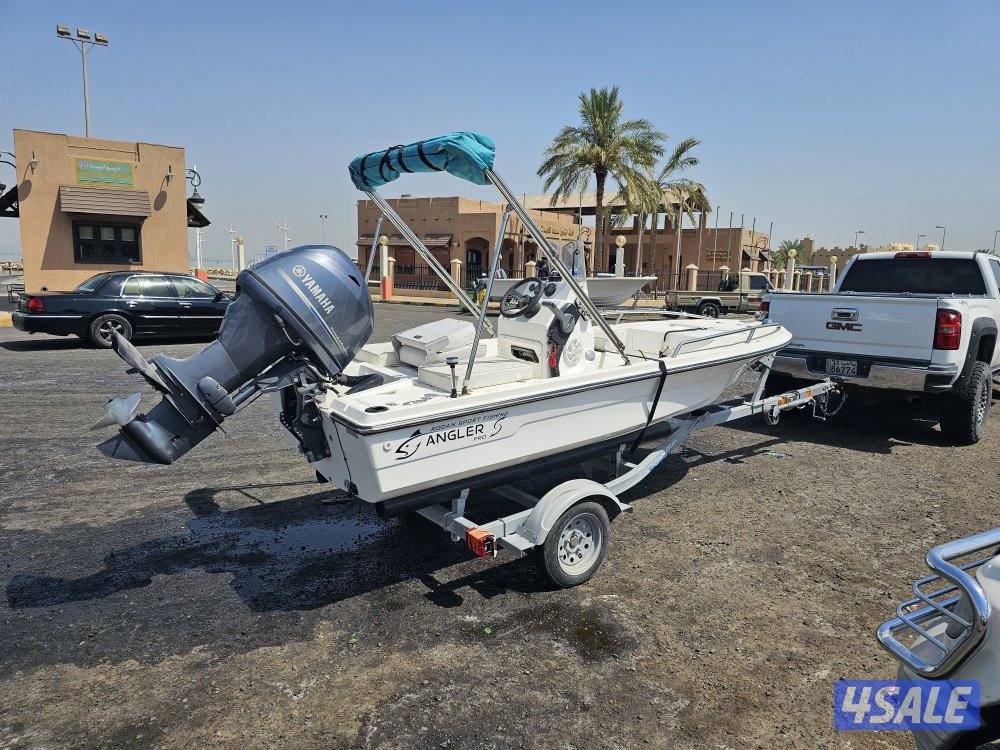 قارب الروضان ANGLER PRO بحجم 13.53