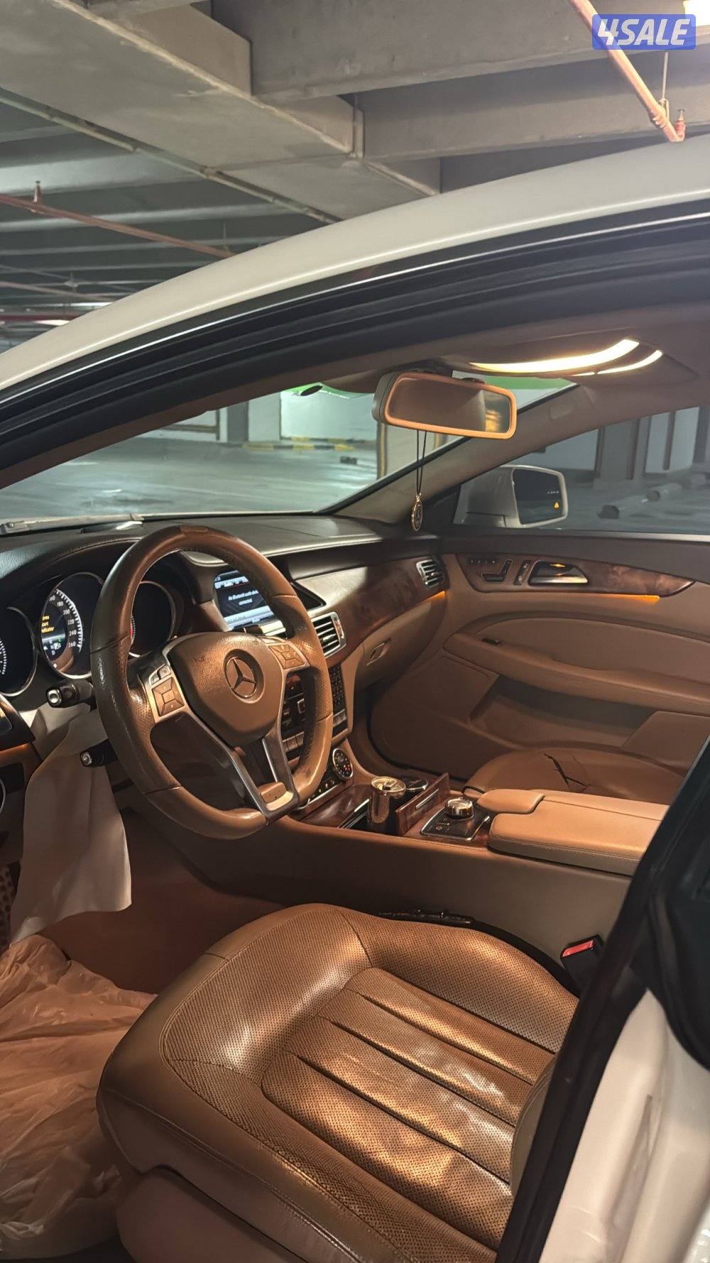 للبيع مرسيدس cls 2013 مواصفات خاصه4