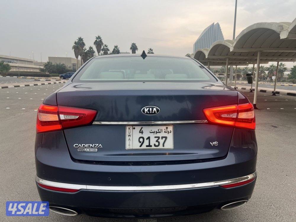 كيا كادينزا موديل 2014 بحالة ممتازة3