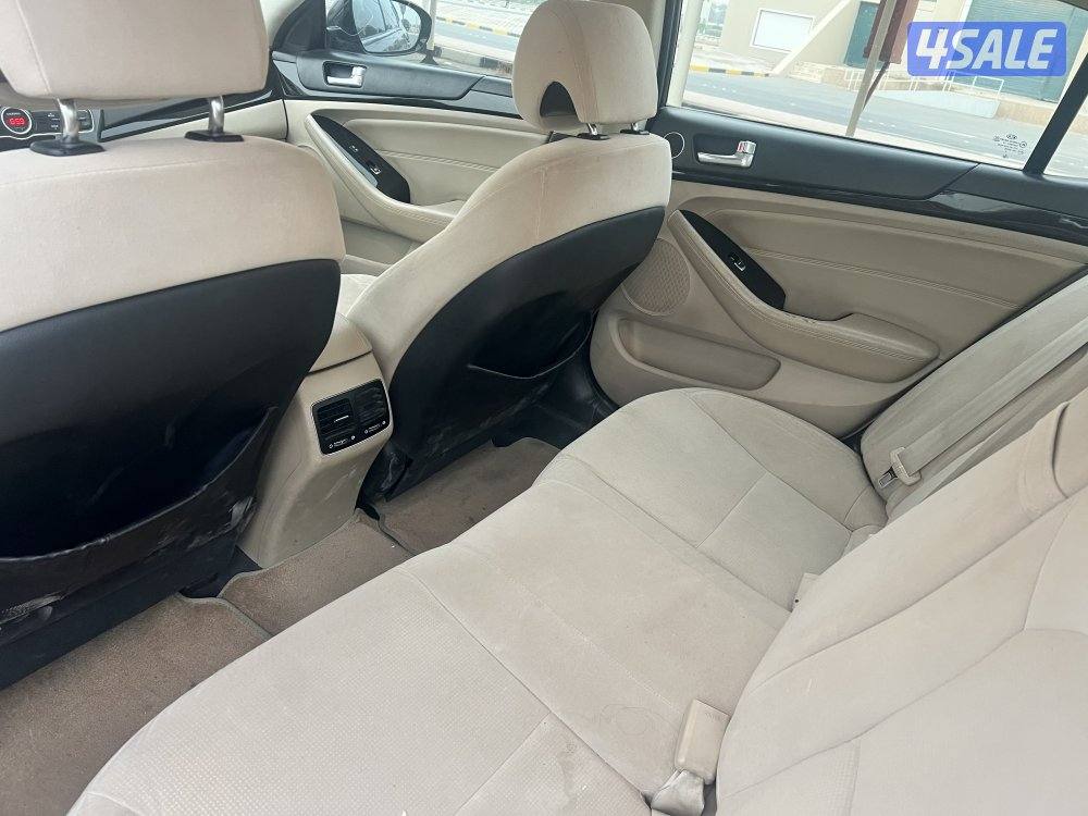 كيا كادينزا موديل 2014 بحالة ممتازة10