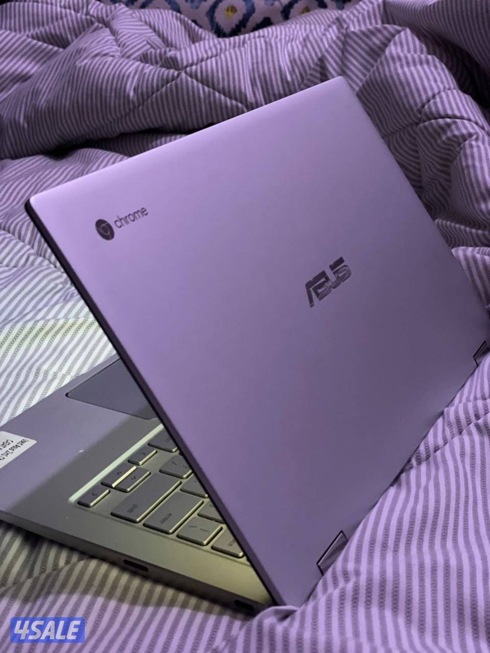 Asus laptop 💻 2 nin one Chromebook and notebook excellent used super10