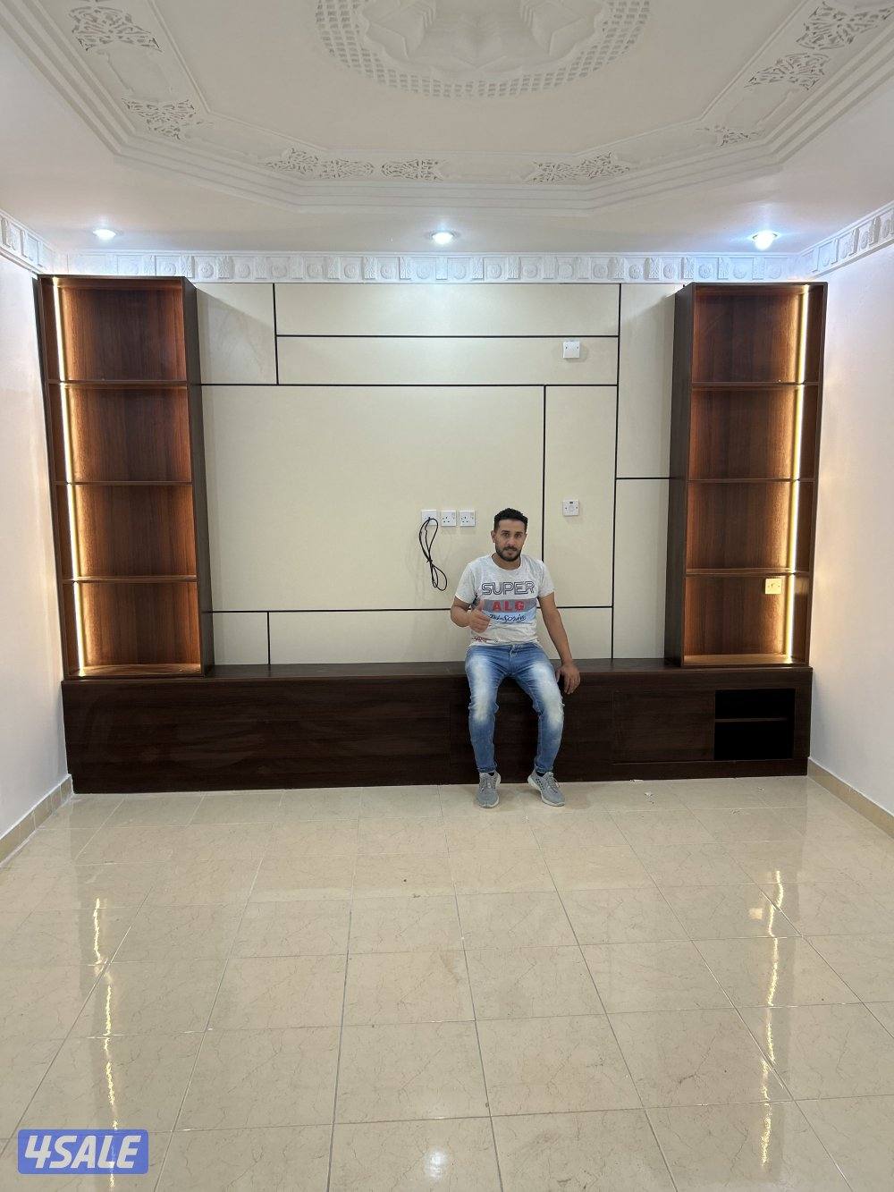 بديل خشب 🪵 صبغ .صباغ. ورق جدران . باركيه خشب. براويز جبس13