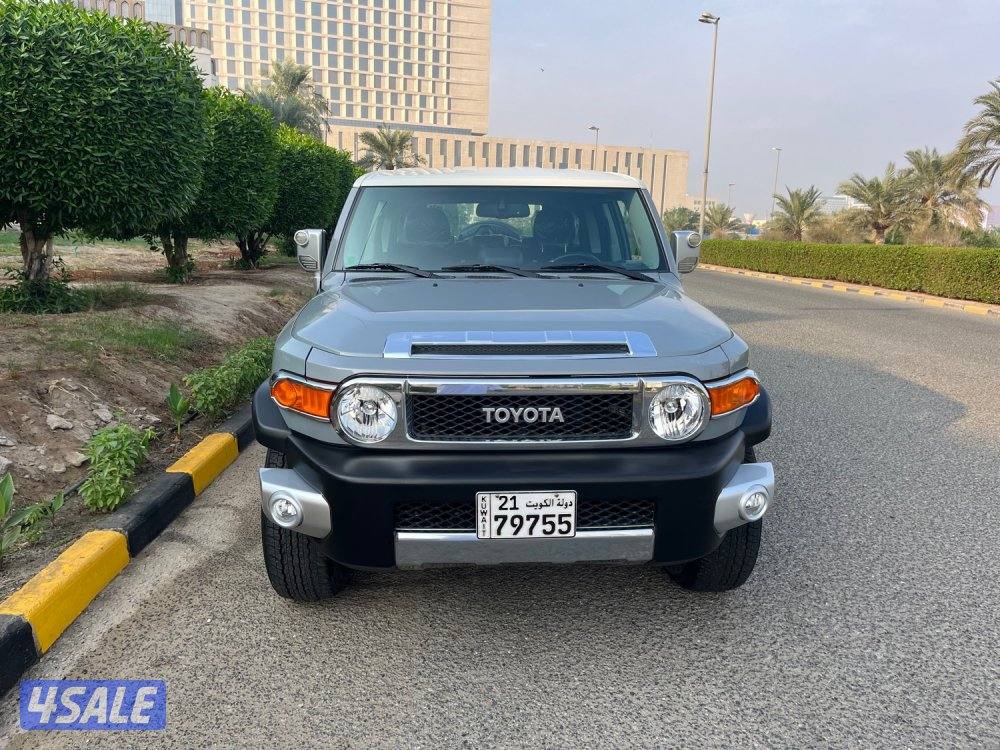 موديل 2023 شرط الفحص ماشي 70 الف ما عندك3