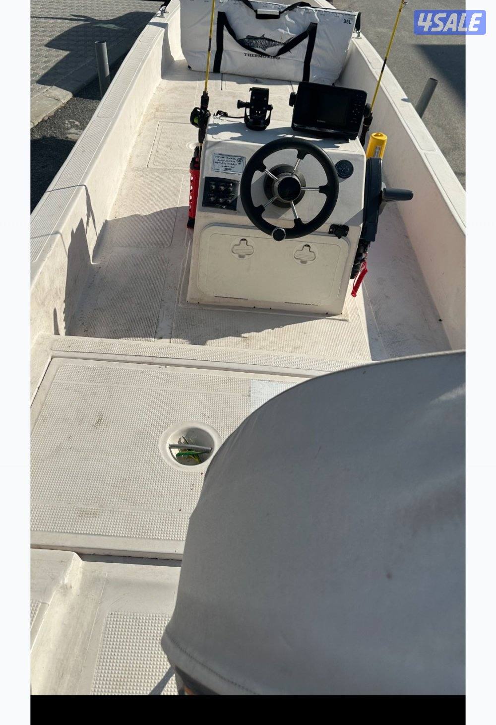 للبيع طراد السندباد 19 قدم مكينة ياماها 40 حصان شرط الفحص2