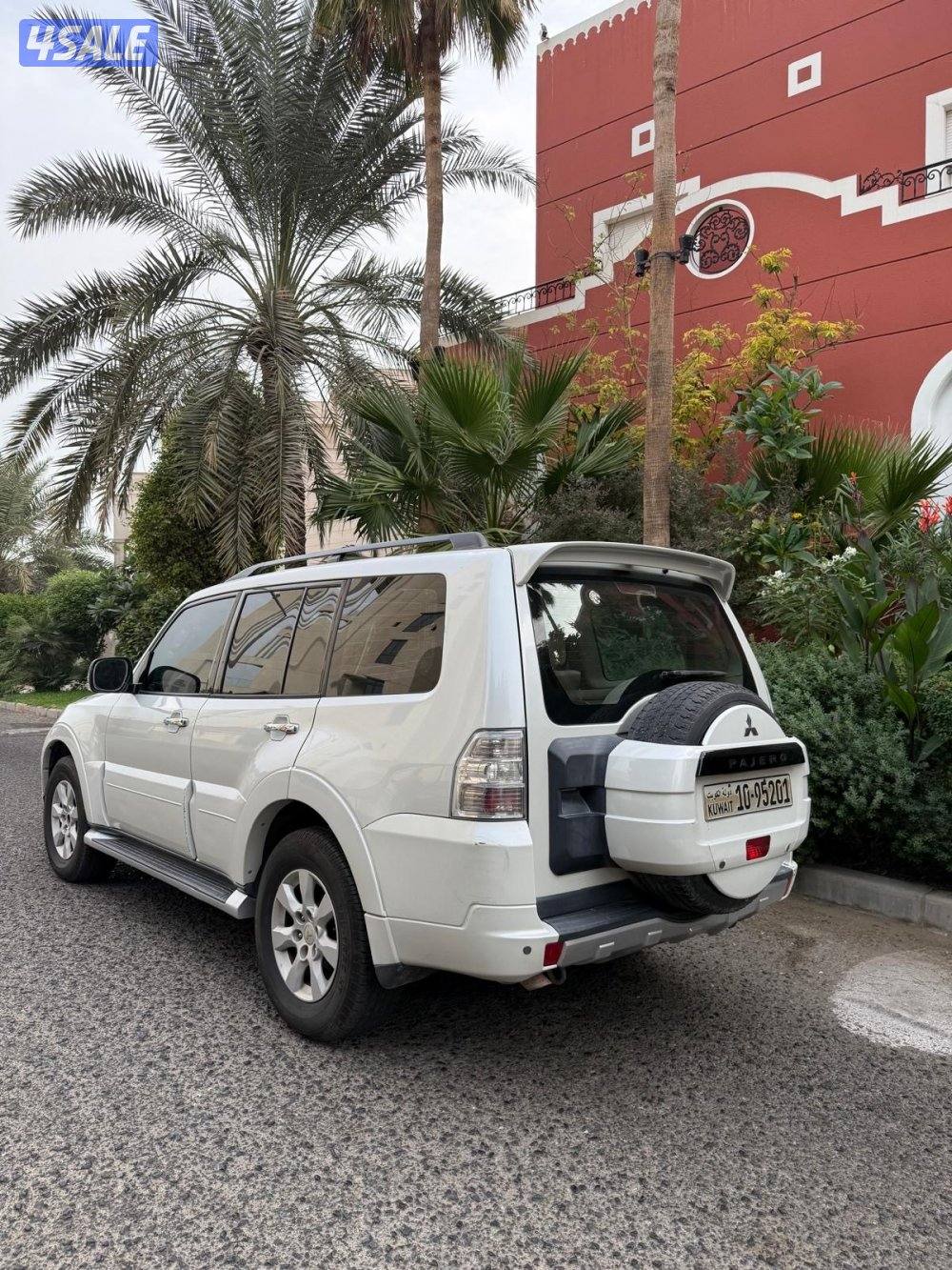 باجيرو صبغة الوكالة كامل الموصفات 2011 عداد 2107