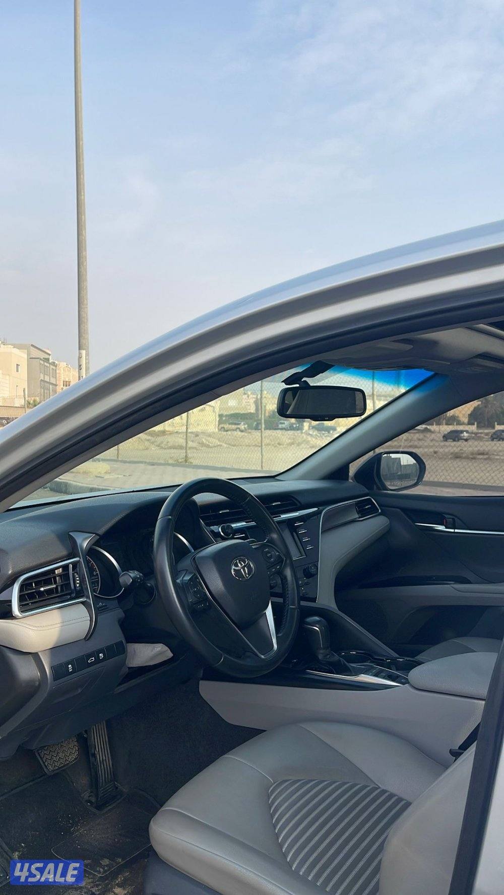 للبيع كامري 2018 سبورت4