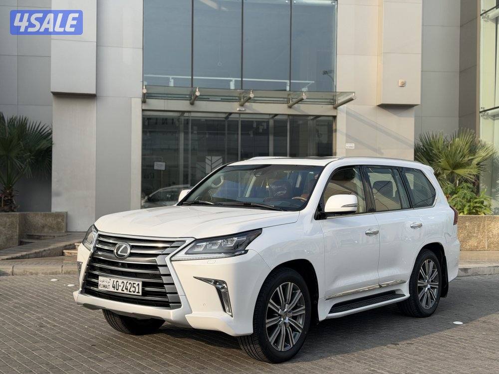 لكزس LX570 موديل : 2016 وكالة الكويت الساير درجة اولئ _ صبغ الوكاله0