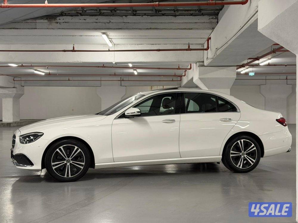 مرسيدس E250 موديل : 2021 عداد مسافات قليل : 34 الف KM بحالة المصنع10