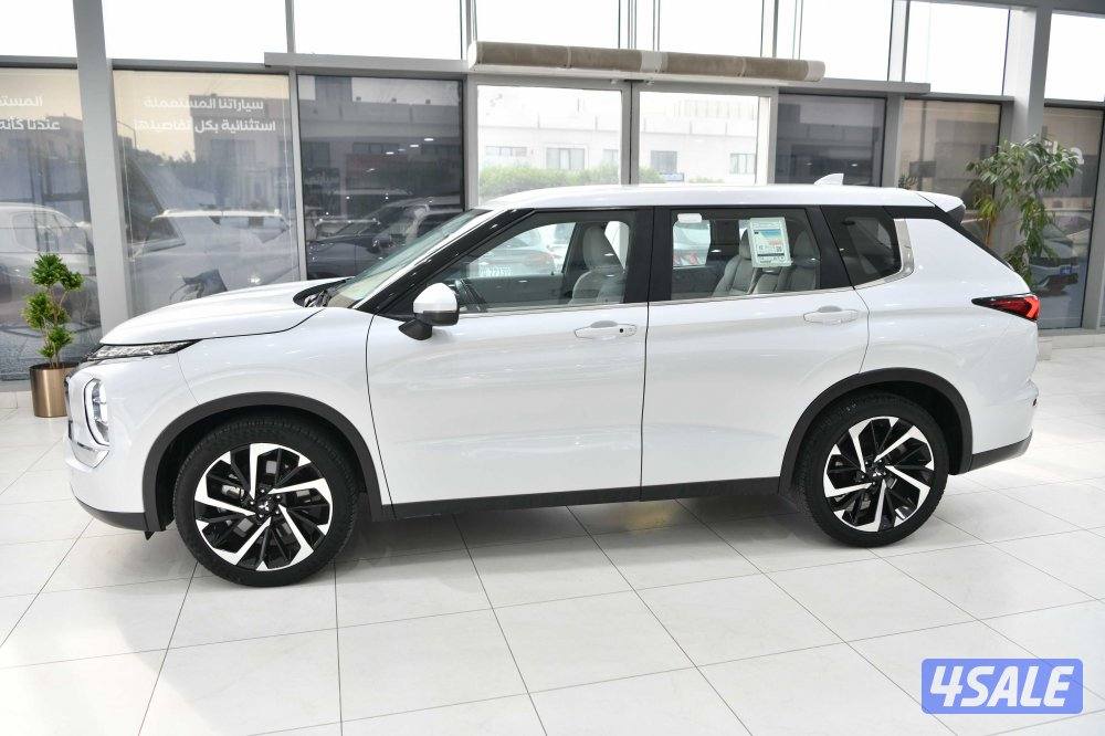 ميتسوبيشي اوتلاندر2