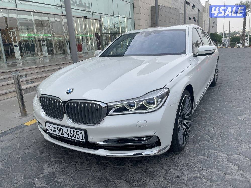 بي ام دبليو 750IL1