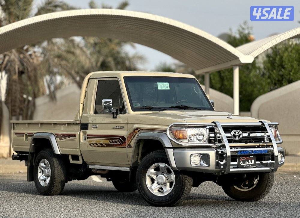 معرض القمة🚩4