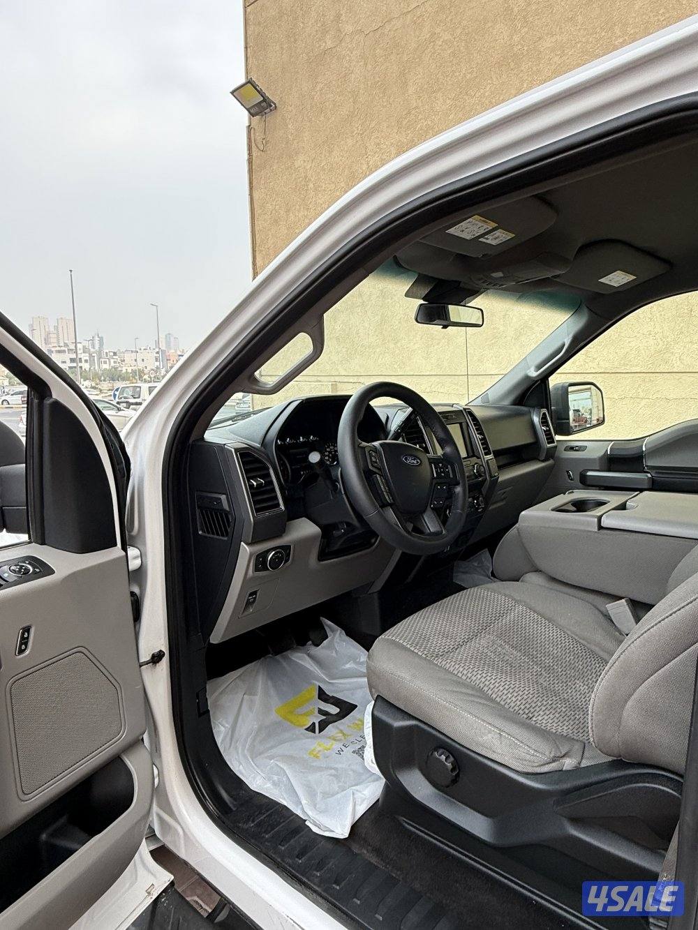 للبيع وانيت فورد وارد الوكاله6