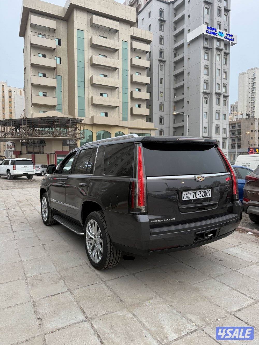 للبيع اسكاليد 20163