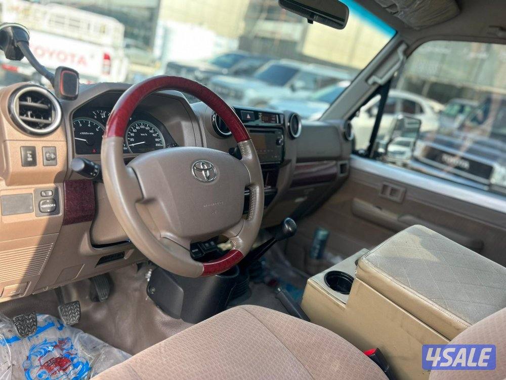 تويوتا لاند كروزر شاص LX .V66