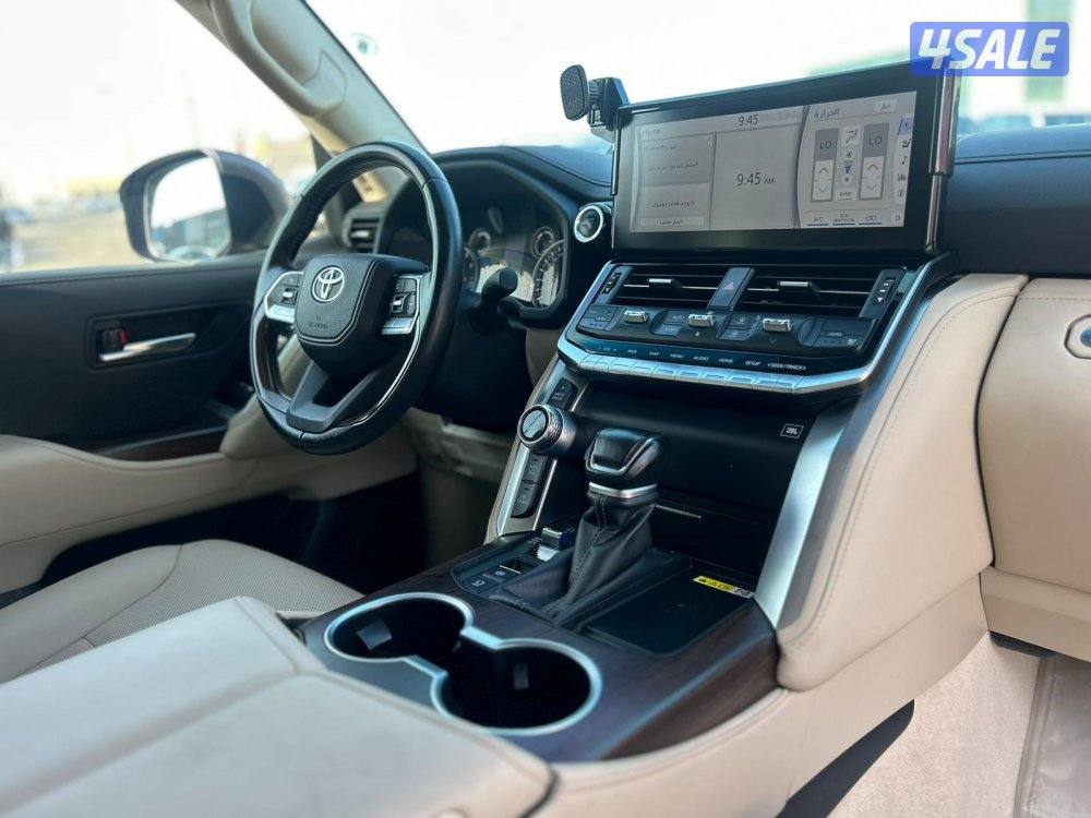 تويوتا لاند كروزر GX.R AEROs twin turbo.V67