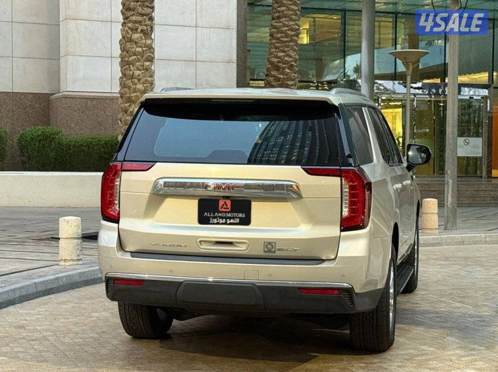 يوكنSLT موديل2023 عداد19الف وارد بهبهاني سيرفس منتظم2