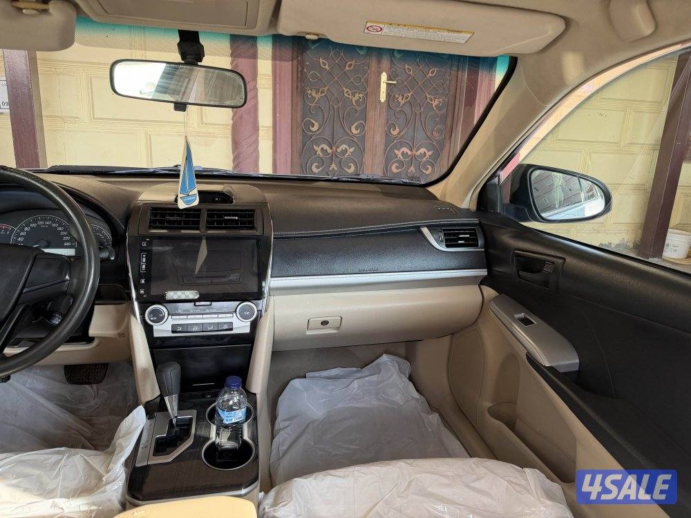 للبيع كامري موديل 20166