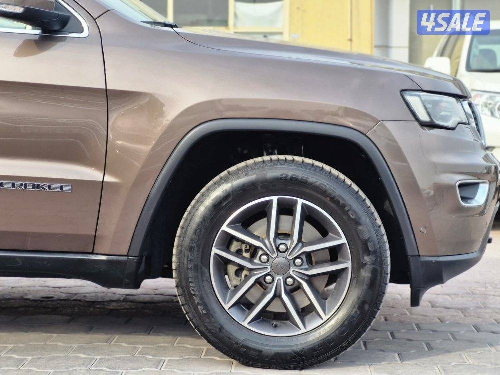 جراند شيروكي صبغ وكالة6