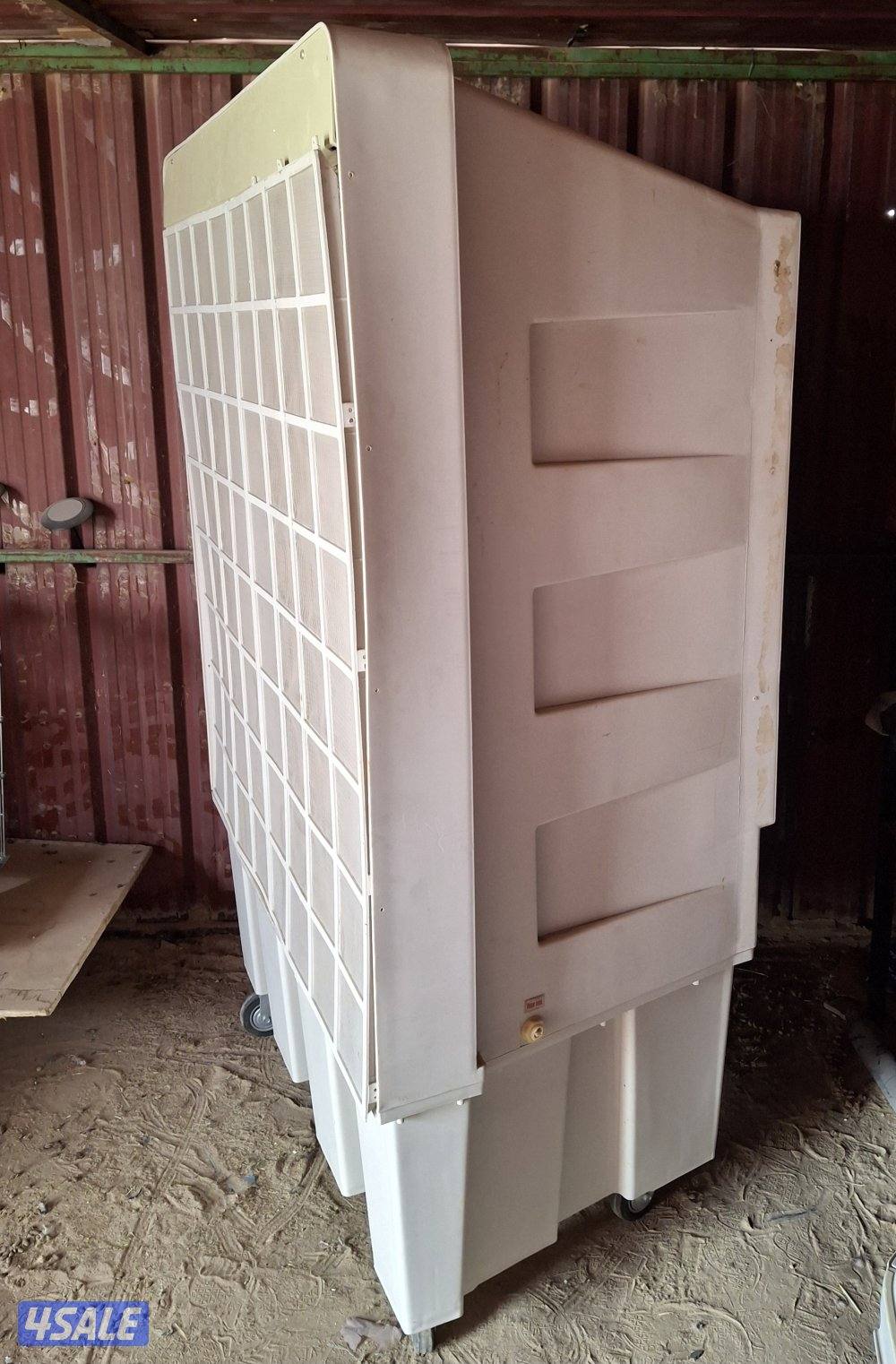 للبيع اغراض على المنظور3