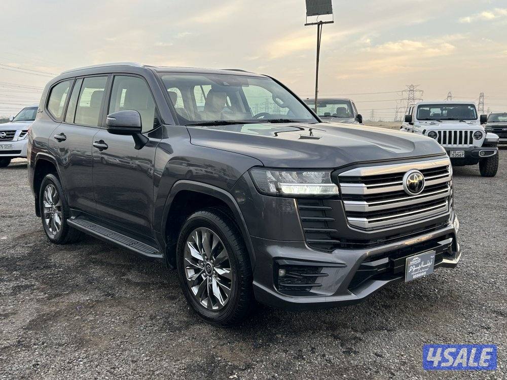 للبيع لاند كروزر 20222