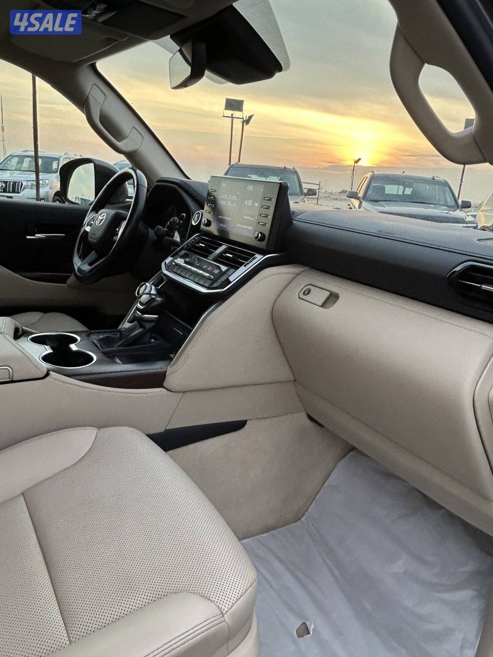 للبيع لاند كروزر 20228