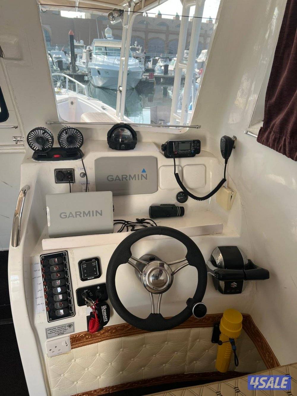 للبيع طراد بن ظبوي 38 قدم موديل 22 مكاين 300  سوزوكي2