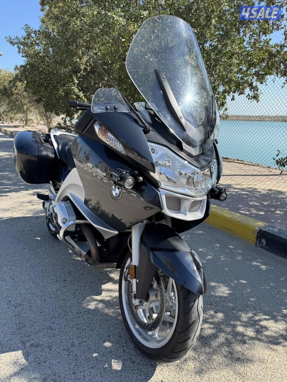 للبيع سيكل BMW 1200 RT ماشي 18 الف موديل 20051