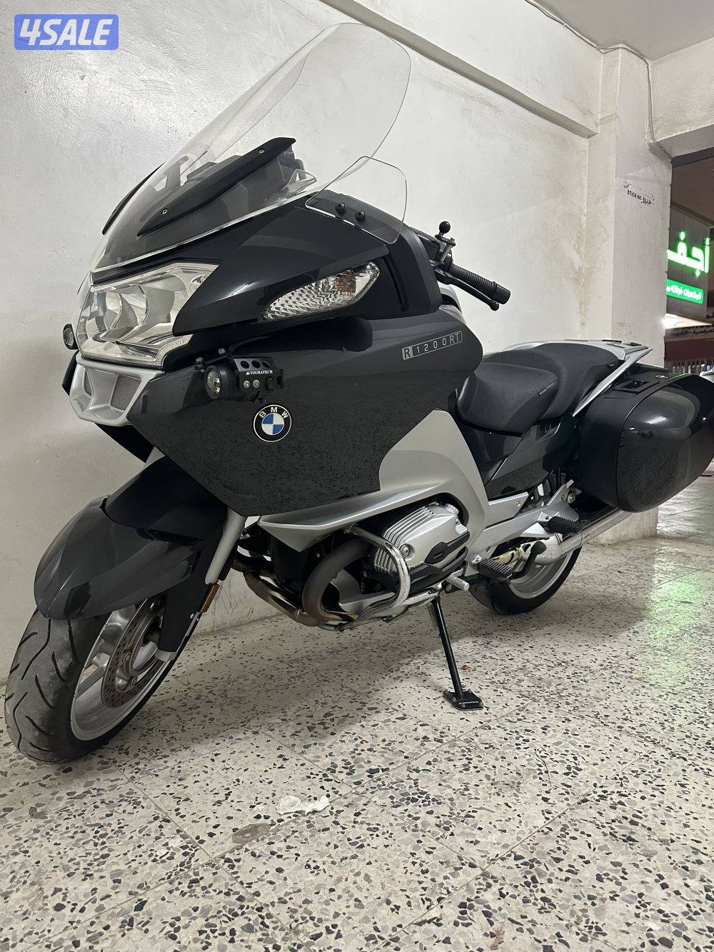 للبيع سيكل BMW 1200 RT ماشي 18 الف موديل 20052