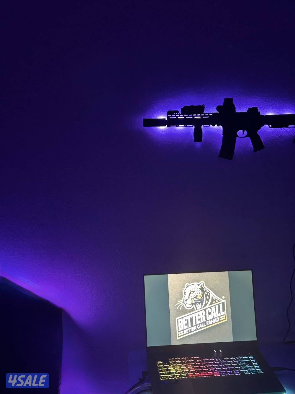 ديكور سلاح مضيء متعدد الألوان0