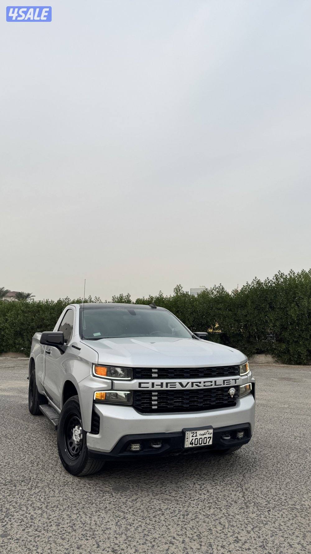 للبيع وانيت سلفرادو موديل 21 سيرفيس منتظم بالوكالة0