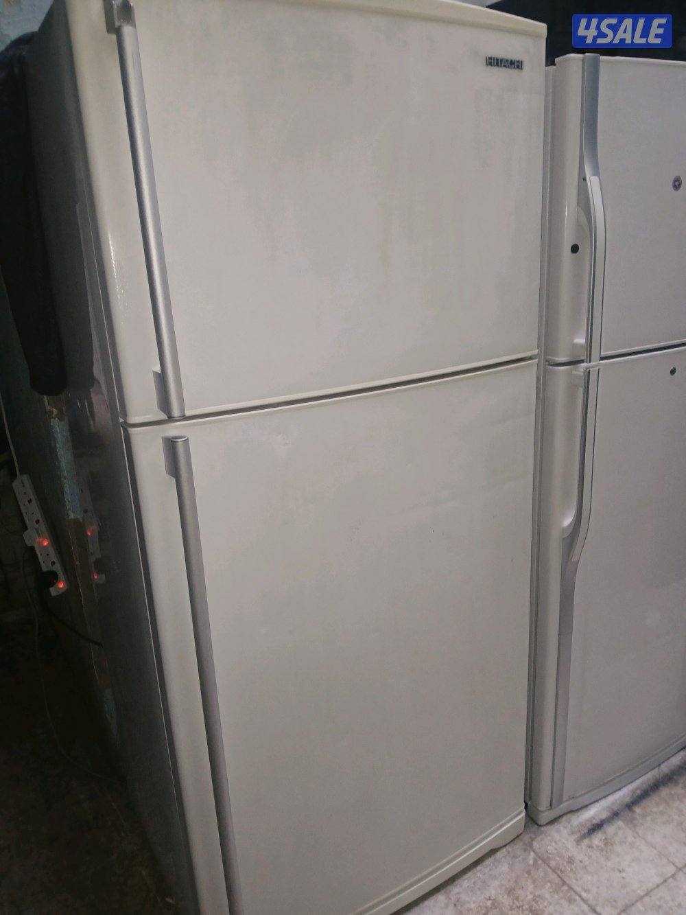 للبيع ثلاجه هيتاشي ياباني بحاله جيده جدا مع الكفالةوالتوصيل عائلية 24ق3