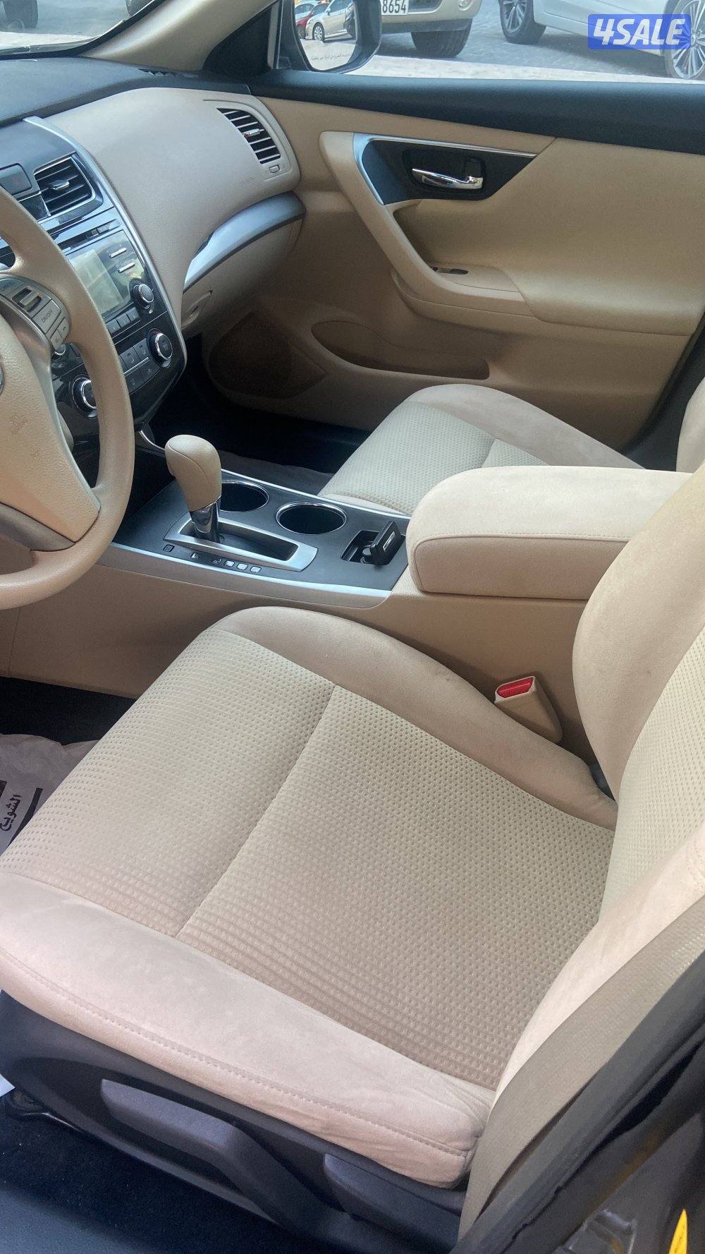 للبيع لكزز Es300 موديل 2004 بحاله ممتازه4