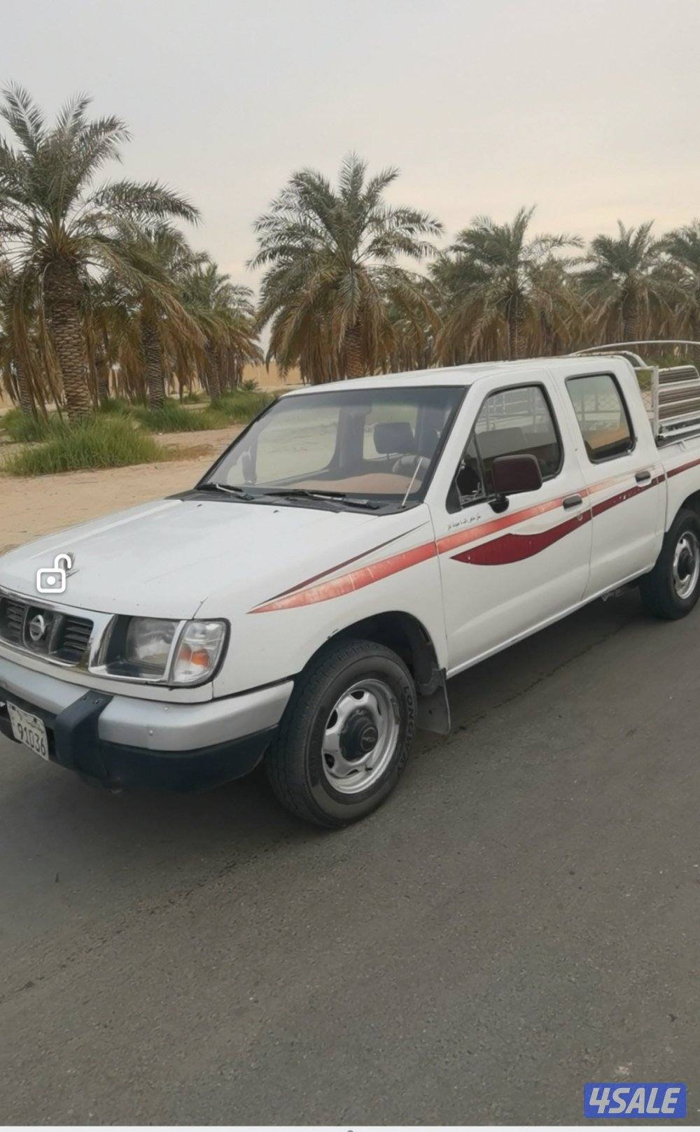 للبيع سيارة نيسان ددسن4