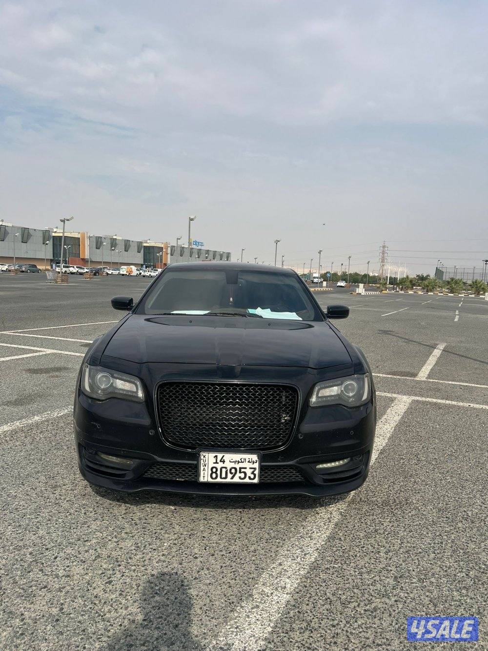 للبيع كرايزلر c300 وارد الوكاله شرط الفحص بالكامل4