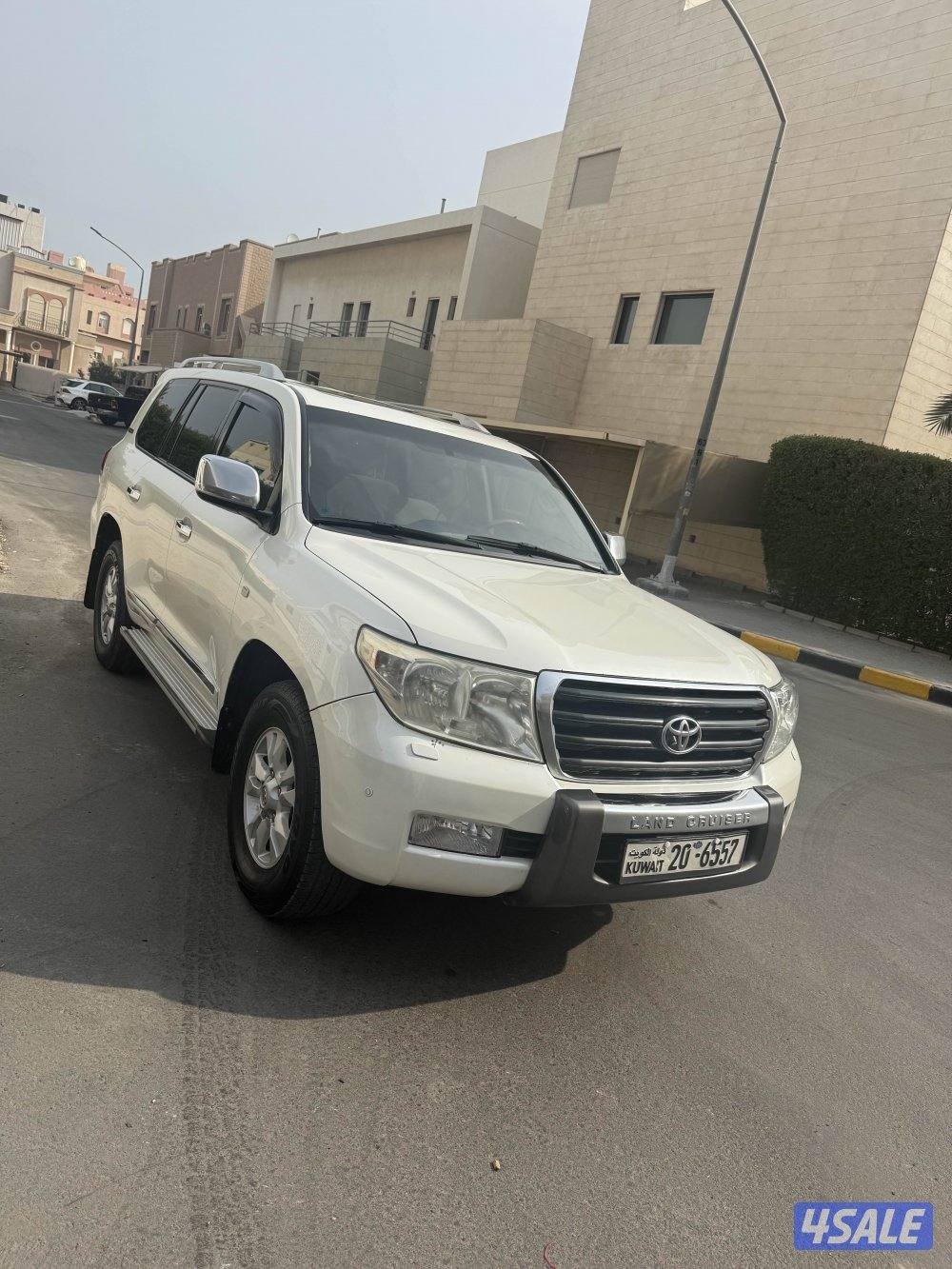 لاندكروزر نظيف كالوكاله2
