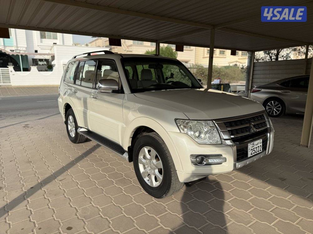 للبيع باجيرو 20173